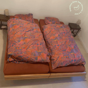 Retrobett aus Holz, neuwertig
