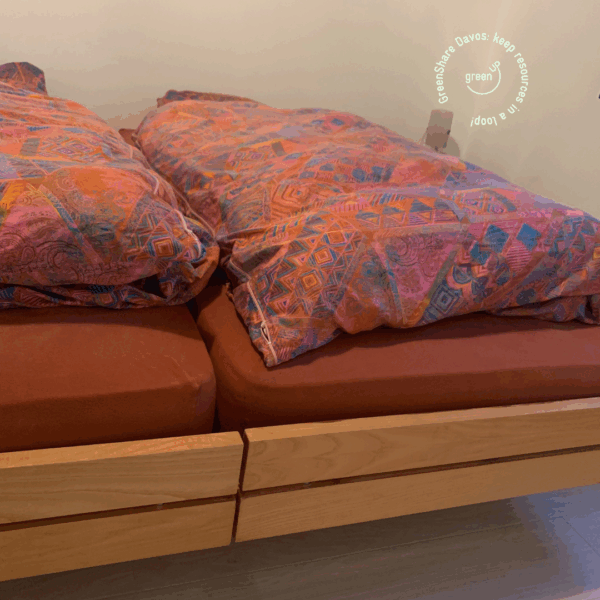 Retrobett aus Holz, neuwertig - immagine 3
