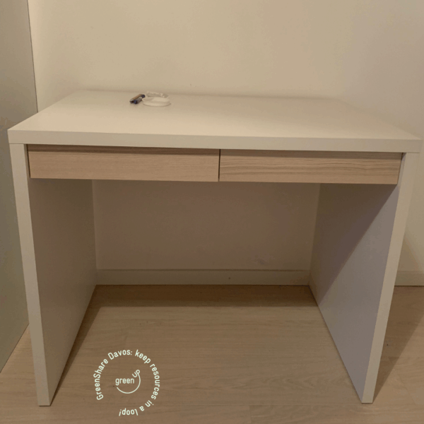 Pult in weiss, neuwertig