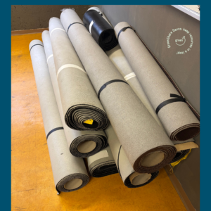 Teppich schwarz, braun