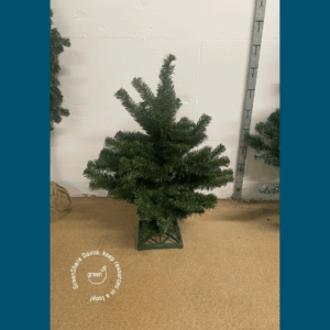 Kleiner Kunststoff Tannenbaum